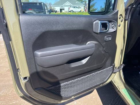 New 2026 Jeep Wrangler Unlimited Sport AWD/4WD image 18