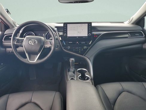 Certified 2023 Toyota Camry XLE image 14