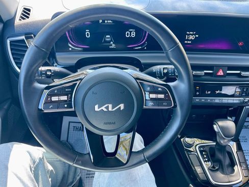 Used 2025 Kia Seltos S image 13