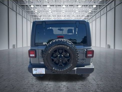 Used 2021 Jeep Wrangler Sport AWD/4WD image 4