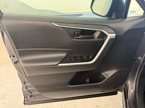 Used 2024 Toyota RAV4 LE image 21