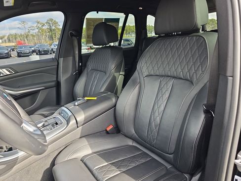 Used 2022 BMW X5 xDrive40i w/ Premium Package image 21
