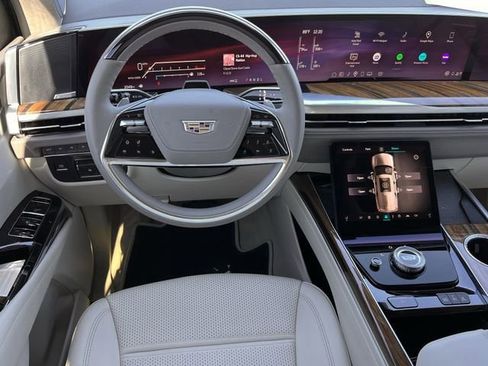 Certified 2025 Cadillac Escalade ESV Sport Platinum w/ LPO, ONYX Package image 12