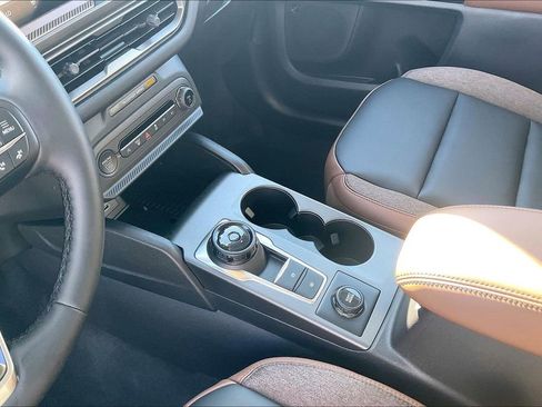 New 2025 Ford Bronco Sport Outer Banks w/ Outer Banks Tech Package+ image 8