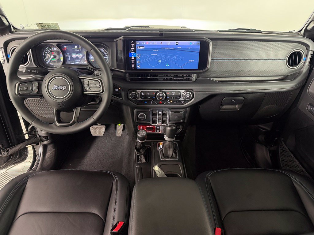 Used 2024 Jeep Wrangler Unlimited Rubicon 4xe AWD/4WD image 16