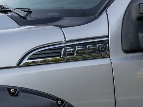 Used 2015 Ford F250 Platinum w/ FX4 Off-Road Package image 9