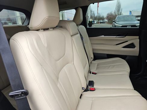 Used 2023 INFINITI QX60 Sensory w/ Vision Package image 16