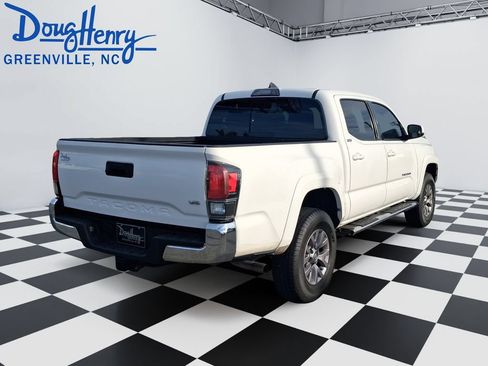 Used 2019 Toyota Tacoma SR5 RWD image 5