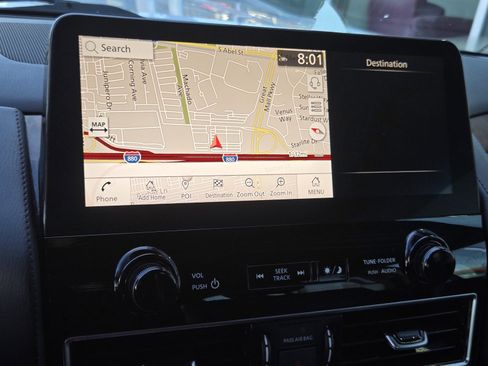 Used 2023 Nissan Armada SL w/ Captain's Chairs Package image 15