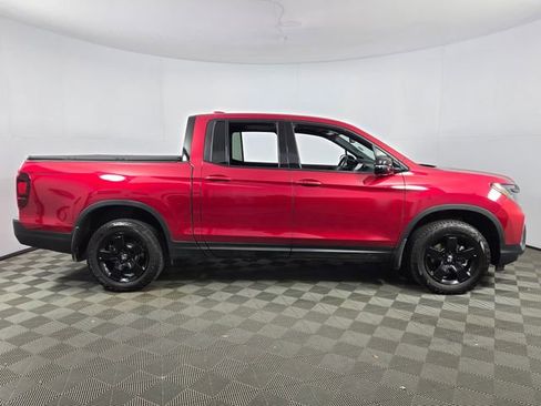 Used 2024 Honda Ridgeline Black Edition image 9