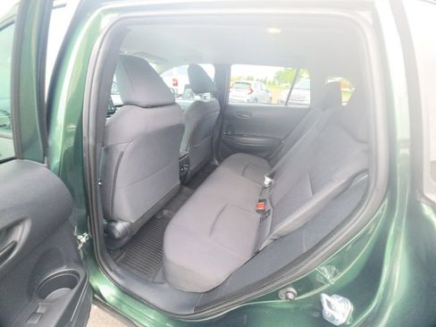 Used 2022 Toyota Corolla Cross LE AWD/4WD image 26