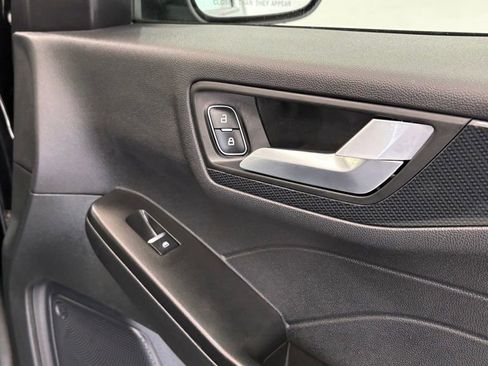 Used 2025 Ford Escape ST-Line Select image 25