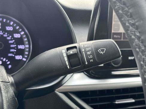 Used 2023 Kia Forte GT-Line image 31