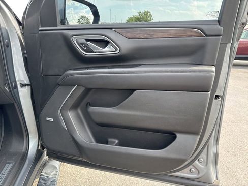 Used 2021 Chevrolet Tahoe Z71 w/ Z71 Signature Package AWD/4WD image 38