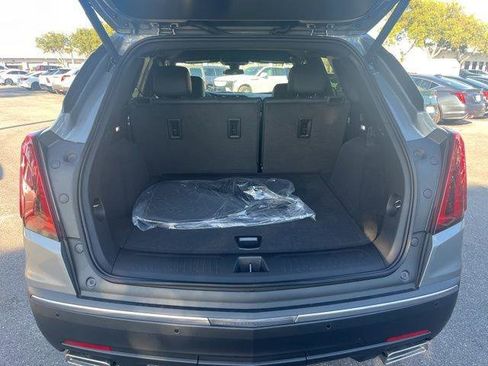 New 2025 Cadillac XT5 Luxury image 20