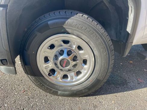 Used 2024 GMC Sierra 2500 Pro image 32