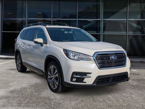 Used 2021 Subaru Ascent Limited w/ Technology Package AWD/4WD image 2