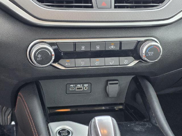 Used 2024 Nissan Altima 2.5 SR FWD image 21