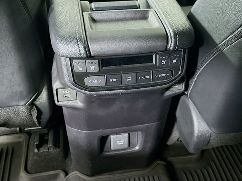 Used 2024 Toyota Grand Highlander AWD Hybrid image 33