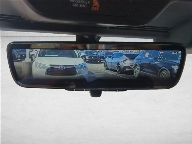 Used 2025 Nissan Armada PRO-4X w/ Pro-4X Premium Package AWD/4WD image 16