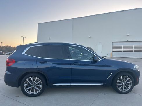 Used 2019 BMW X3 sDrive30i w/ Driving Assistance Package image 11