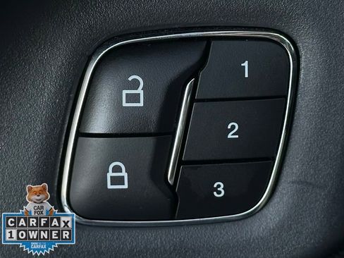 Used 2023 Ford Expedition Max XLT image 26