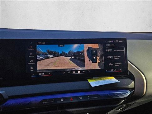 Certified 2025 BMW X3 xDrive30i w/ Premium Package image 19