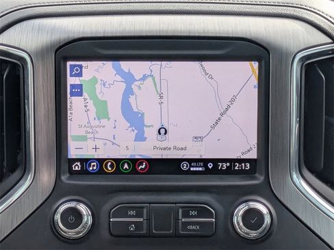 Used 2023 GMC Sierra 2500 Denali w/ Denali Black Diamond Edition image 17