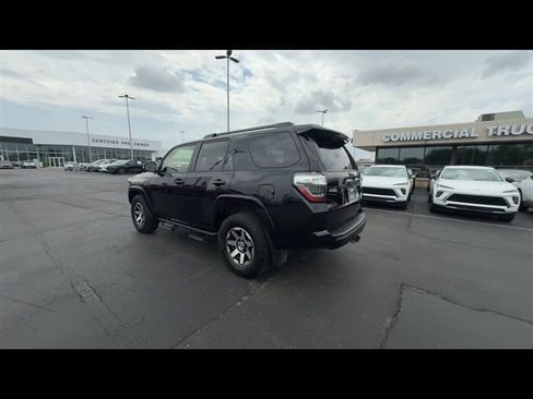 Used 2024 Toyota 4Runner TRD Off-Road Premium w/ Moonroof Package AWD/4WD image 6