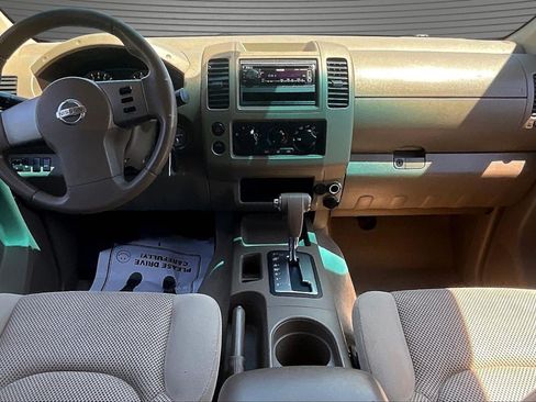 Used 2006 Nissan Frontier SE w/ (P01) Power Pkg RWD image 8