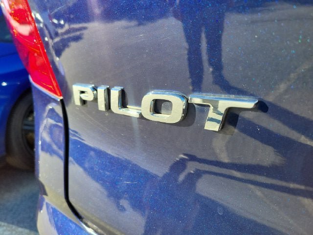 Used 2016 Honda Pilot Touring image 5