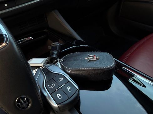 Used 2022 Maserati Levante Modena AWD/4WD image 70