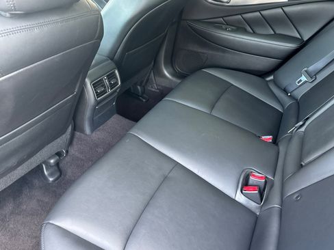 Used 2016 INFINITI Q50 Premium image 13