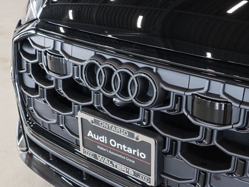 New 2026 Audi SQ8 Prestige image 27