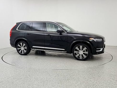 Used 2023 Volvo XC90 B6 Ultimate w/ Protection Package AWD/4WD image 3