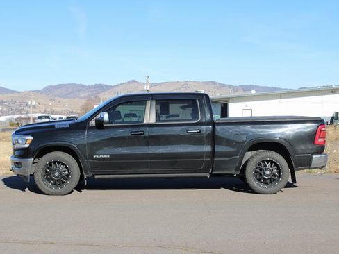 Used 2019 RAM 1500 Laramie image 3