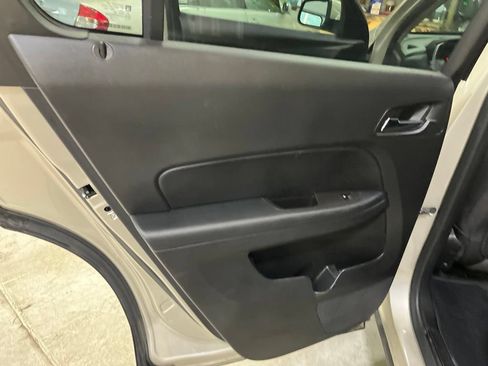 Used 2016 Chevrolet Equinox LT w/ Convenience Package FWD image 25