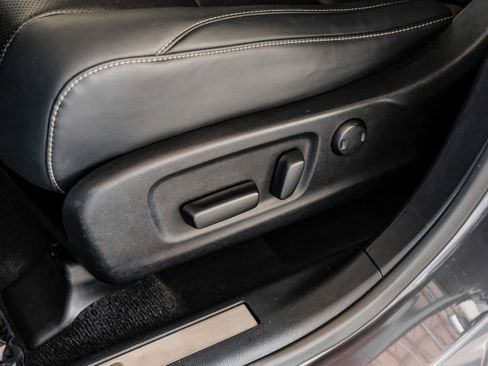 Used 2022 Lexus RX 350L FWD w/ Premium Package image 33