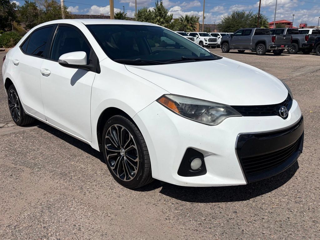 Used 2015 Toyota Corolla S FWD image 3