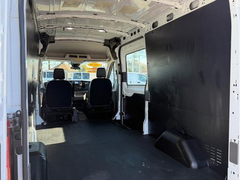Used 2020 Ford Transit 250 Medium Roof w/ Load Area Protection Package image 17