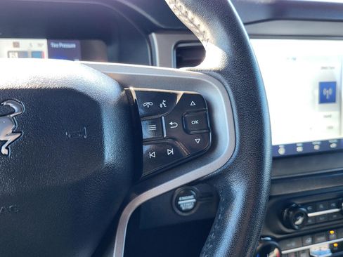 Used 2022 Ford Bronco Outer Banks w/ Sasquatch Package image 23