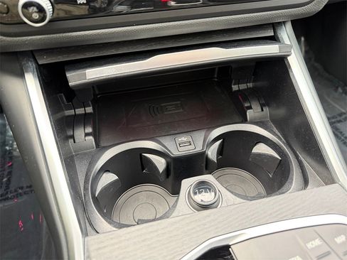 Certified 2025 BMW 330i xDrive Sedan w/ M Sport Package image 27