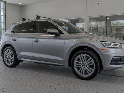 Used 2018 Audi Q5 2.0T Premium Plus AWD/4WD image 12