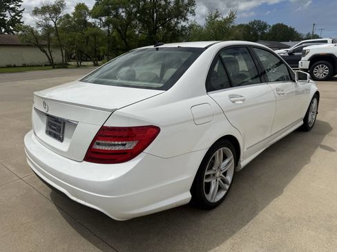 Used 2013 Mercedes-Benz C 250 Sedan image 7