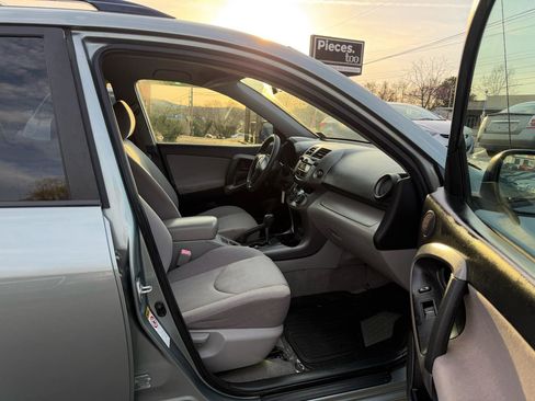 Used 2008 Toyota RAV4 Base V6 4WD image 16