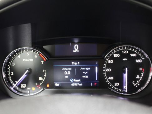 Used 2021 Cadillac XT4 Premium Luxury image 15