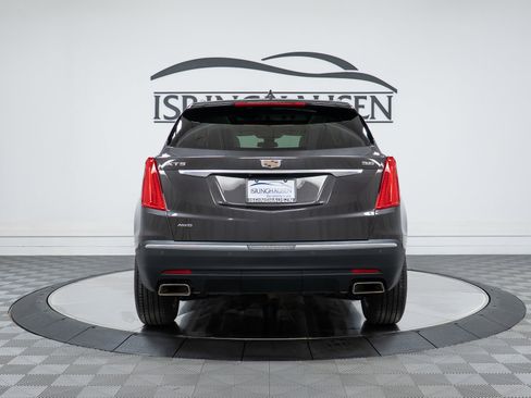 Used 2018 Cadillac XT5 Luxury w/ Driver Awareness Package AWD/4WD image 6