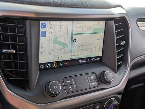 Used 2022 GMC Acadia AT4 w/ Technology Package image 28