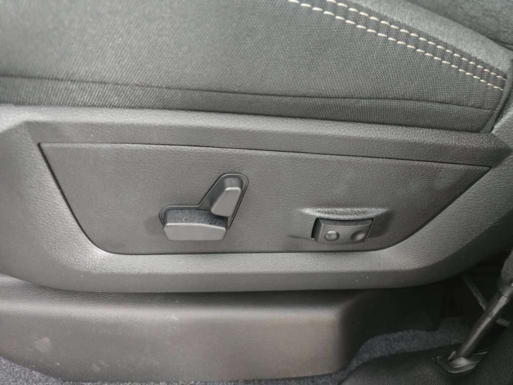 New 2026 RAM 2500 Big Horn AWD/4WD image 23
