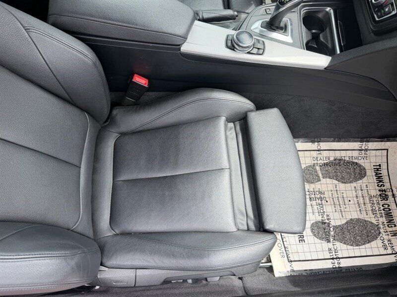Used 2014 BMW 428i Coupe w/ M Sport RWD image 19